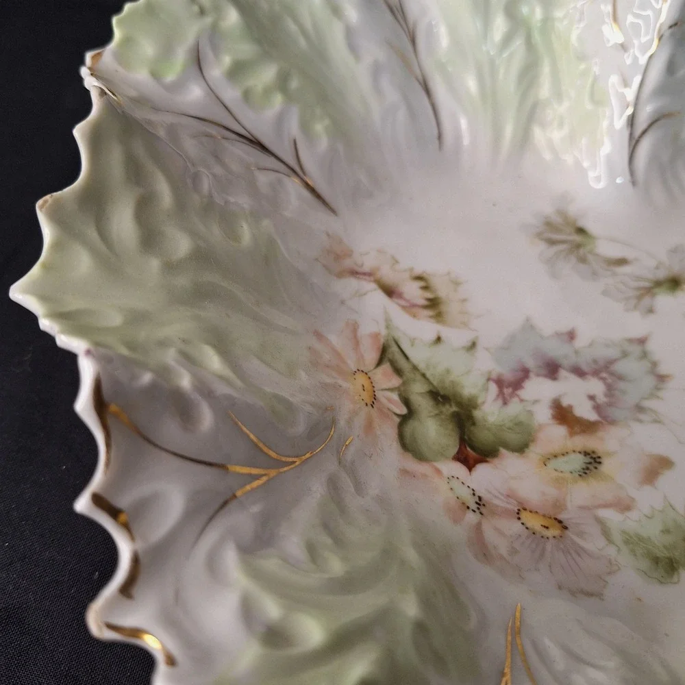 N/A antique porcelain